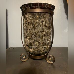 Partylite amaretto swirl hurricane￼